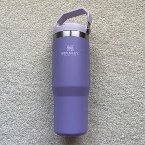 Stanley IceFlow Flip Straw Tumbler 30oz